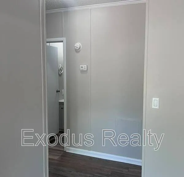 114 Kathleen Ter — Photo 16