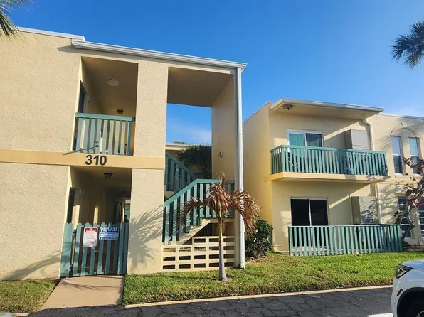 310 Taylor Ave APT C19, Cape Canaveral, FL 32920