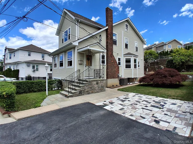 16 Richardson Pl — Photo 4