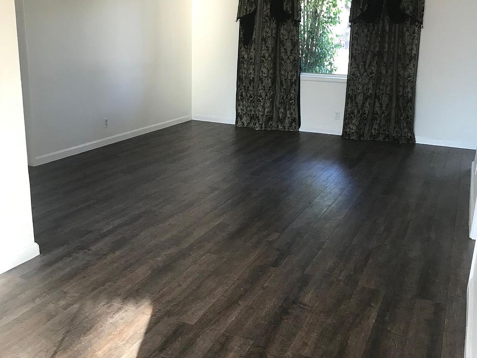 1st image of 8245 Beeman Ave