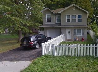 1010 Dill Ave, Linden, NJ 07036