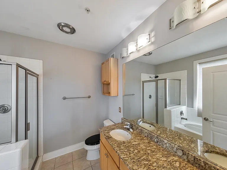 799 Hammond Dr #1-219 — Photo 21