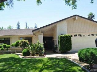 1445 Valecroft Ave, Westlake Village, CA 91361