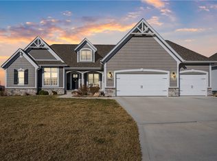 8452 NW 33rd Ct, Ankeny, IA 50023