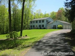 975 Starr Rd, Ravena, NY 12143