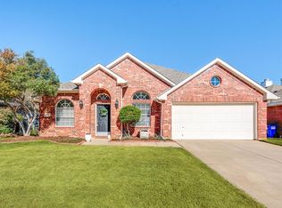 1709 Meadowview Dr, Corinth, TX 76210