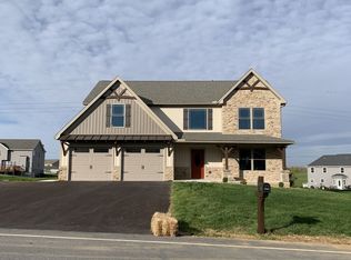 11 Feather Dr, Shippensburg, PA 17257