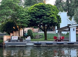 17437 Canal Cir, Lake Oswego, OR 97035