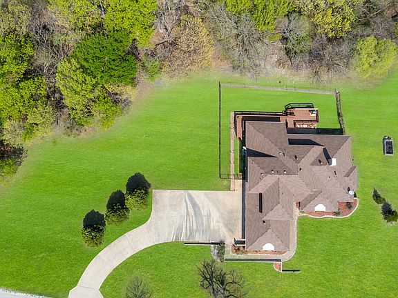 Welcome home to this peaceful country escape on over 2 acres- plenty of space to spread out, relax and enjoy the views!