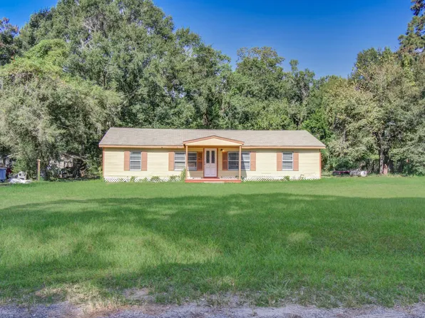 20496 McGager Dr, New Caney, TX 77357