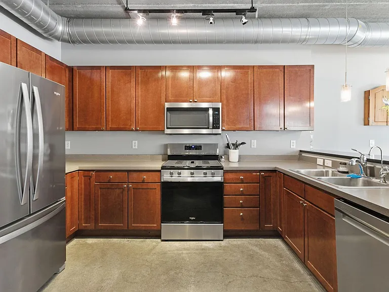710 N 4th St #W114 — Photo 12