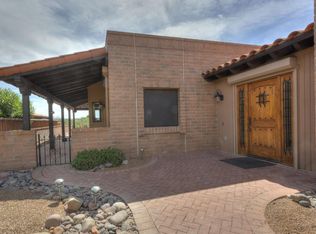 1285 W Camino De La Oca, Green Valley, AZ 85622