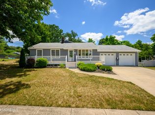 3 Robert Ave, Howell, NJ 07731