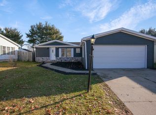 1306 Arborcrest Dr, Elkhart, IN 46516