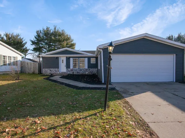 1306 Arborcrest Dr, Elkhart, IN 46516