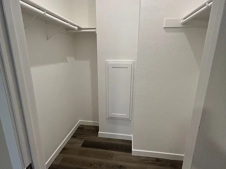 Remodeled Modern 3 Bed/2 Bath National City — Photo 27