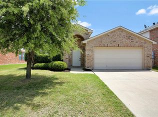10456 Hideaway Trl, Fort Worth, TX 76131