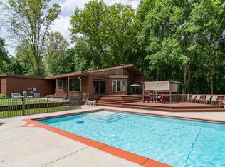 1000 Inkster Ave, Kalamazoo, MI 49008