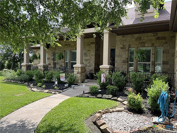 4th image of 1105 Bella Risa Dr