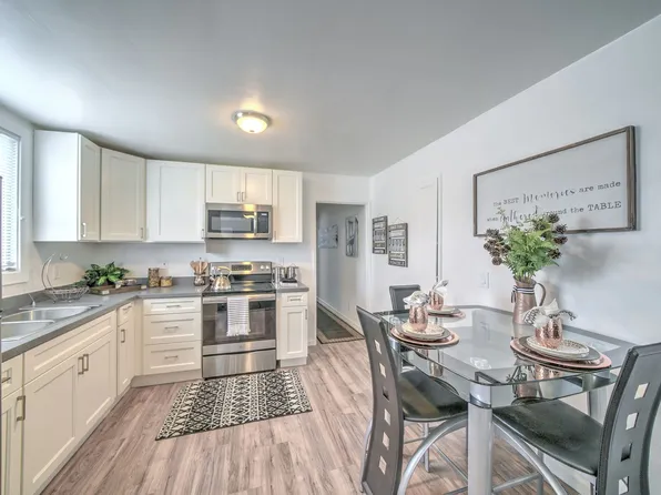 1049-1053 43rd St., 1049 43rd St #1051-D, Emeryville, CA 94608