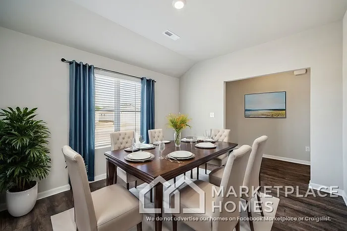 4022 Ryan Dr SW — Photo 6