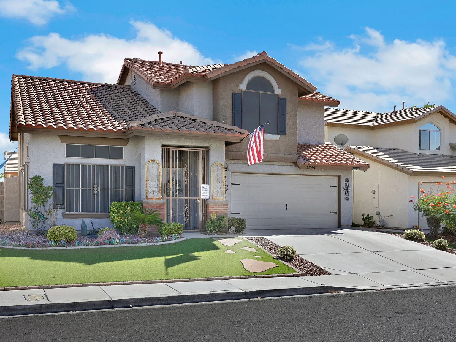 3368 South Huntington Crest Court - 1 — Photo 2