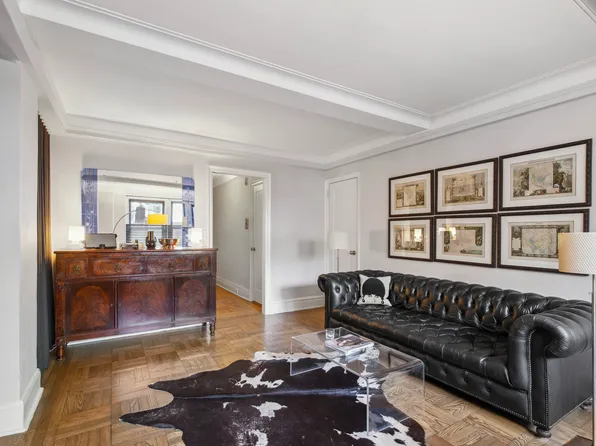 333 East 53rd Street image 6 of 8