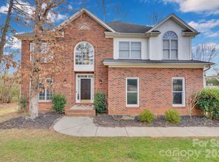 5305 Ravenglass Ct, Waxhaw, NC 28173