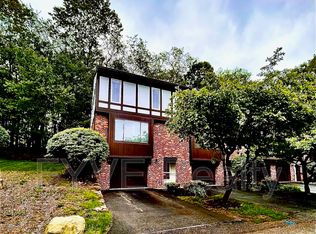 517 Kingsberry Ct, Pittsburgh, PA