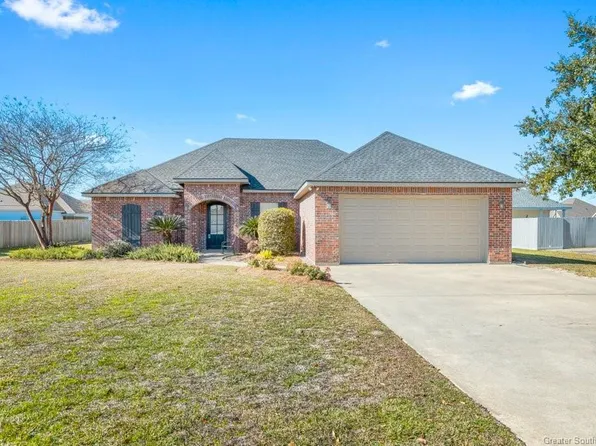 2219 E Gabriel Sq, Lake Charles, LA 70611