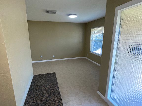 2nd image of 4621 Donegal Dr