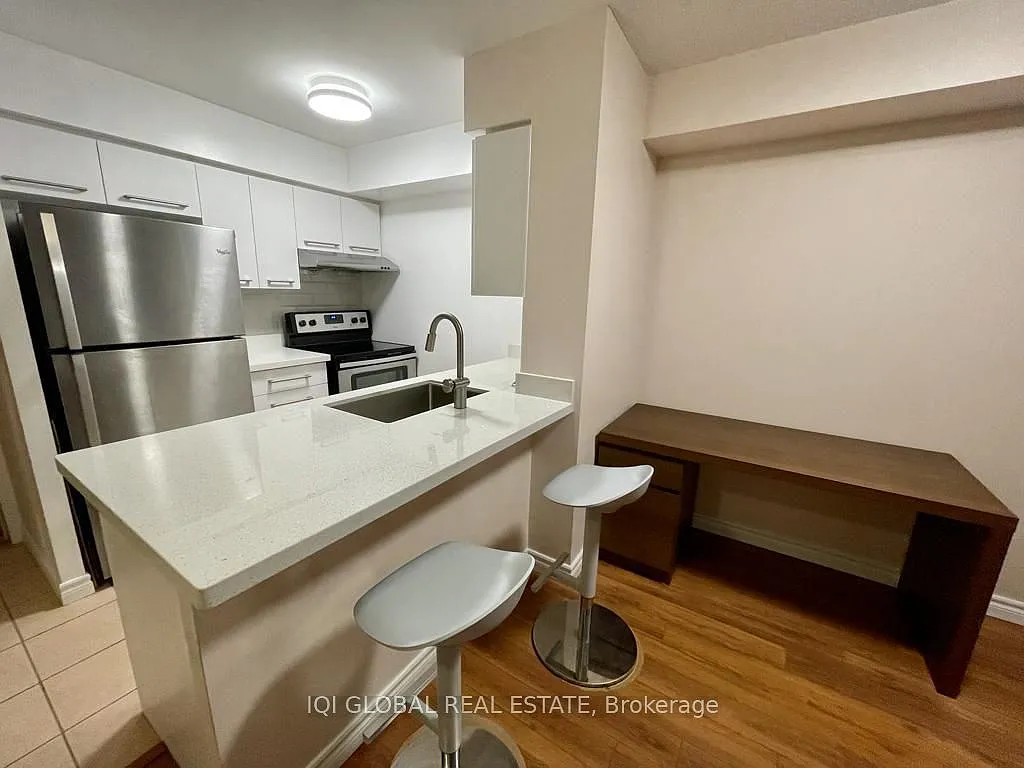 Ultima At Broadway Condo By Menkes — Photo 3