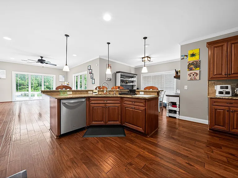 9027 Cimarron Ct — Photo 4