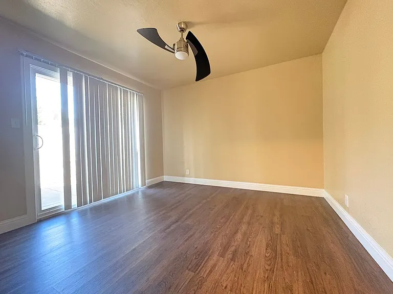 1707 W Swain Rd #3 — Photo 13
