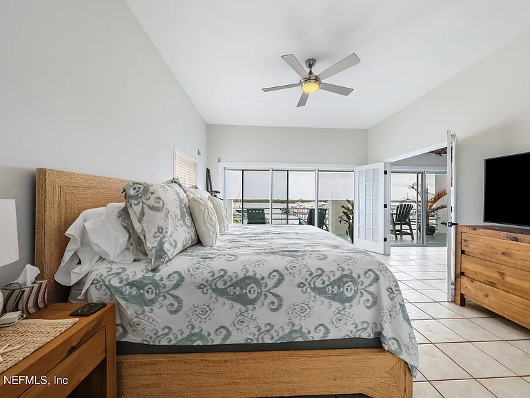 75 Comares Ave #3A — Photo 19