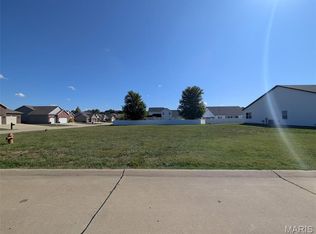 216 Stonebriar Dr, Troy, IL 62294