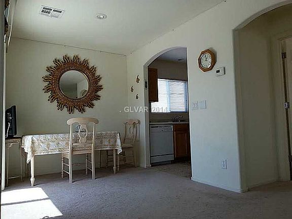 5th image of 6708 Burbage Ave