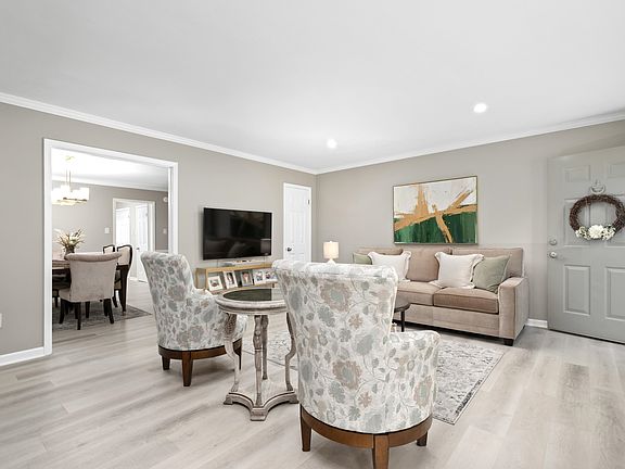 4th image of 1866 Park Trail Dr #1866