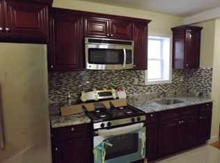 1713 Rockwy Pkwy, Brooklyn, NY 11236