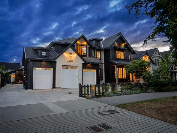 2833 204th St, Langley, BC V2Z 0B4