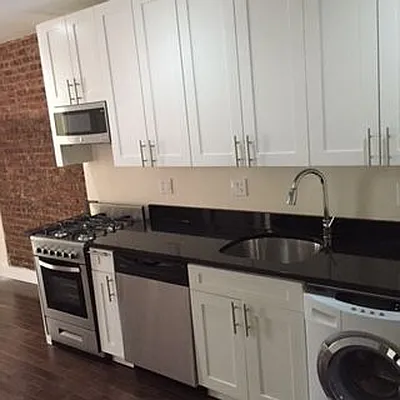 Rented by Reliance Realty Partners LLC  | media 24