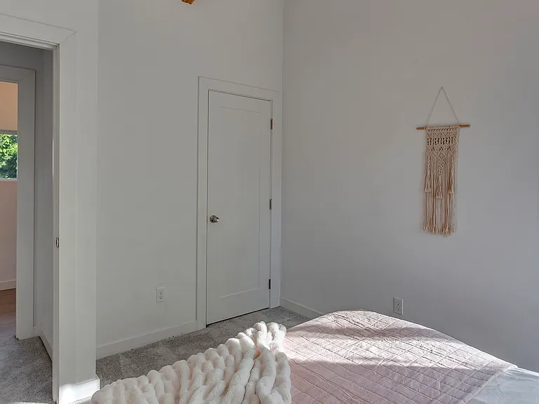 6824 N Catlin Ave #A — Photo 25