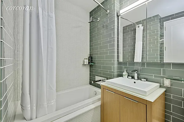 Rented by Corcoran | media 28