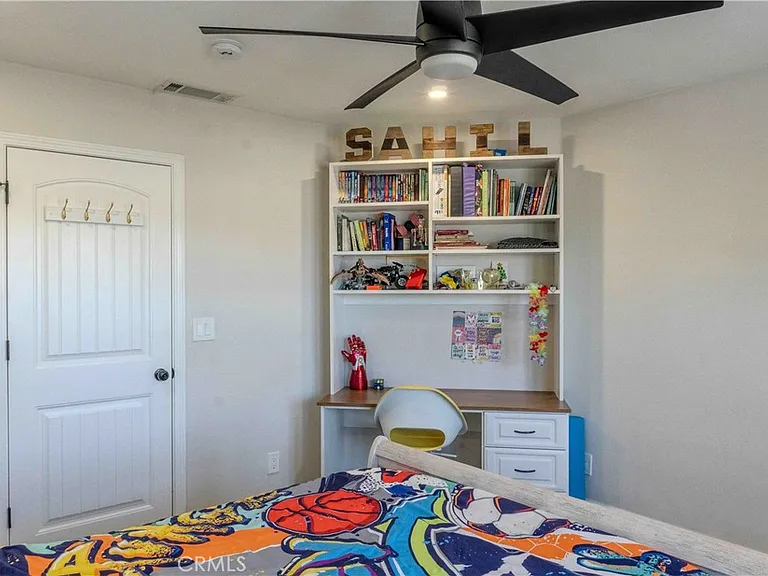 3809 Hanford Ave — Photo 41