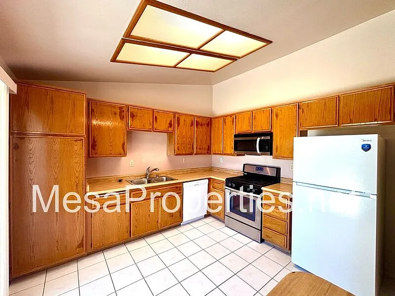 14182 Liberty Way — Photo 8