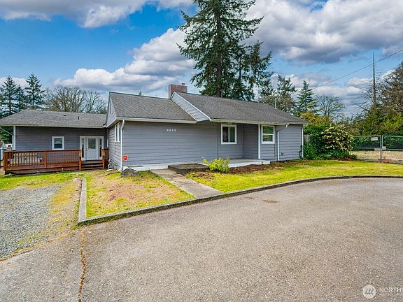 2nd image of 6522 Steilacoom Boulevard SW