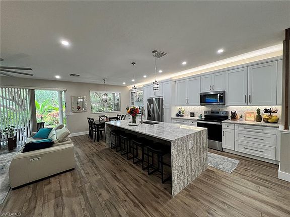 5th image of 7009 Romana WAY #1602