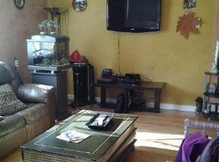 96 Parma Rd, Island Park, NY 11558