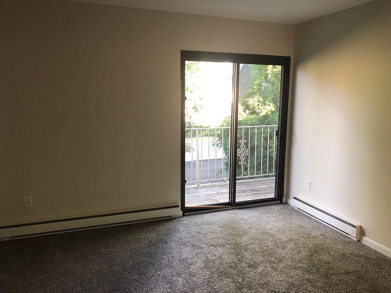 445 Hope St — Photo 3