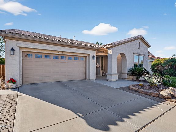 2nd image of 4715 E CAROB Drive